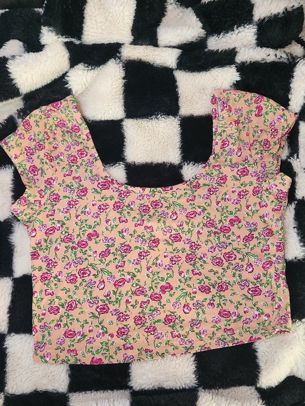 "Flora" Scoop Neck Crop Top